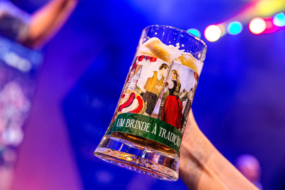 Conheça as cervejarias artesanais confirmadas nas próximas duas edições da Oktoberfest Blumenau